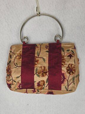 Vintage DAS Silk Handbag Purse Embroidered Metal Handle Red/Gold
